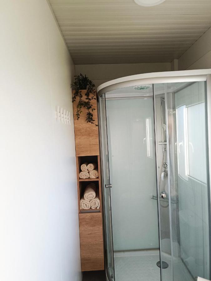 Mobile Home Vilmaris Pakoštane Exterior foto